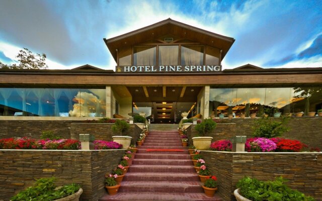 Hotel Pine Spring Pahalgam