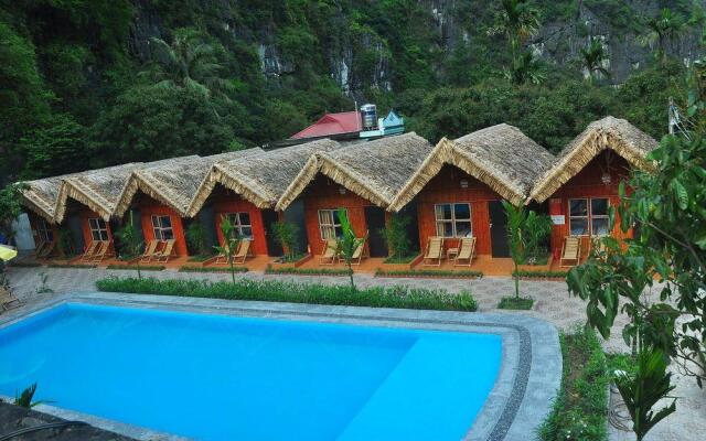 Tam Coc Valley Bungalow