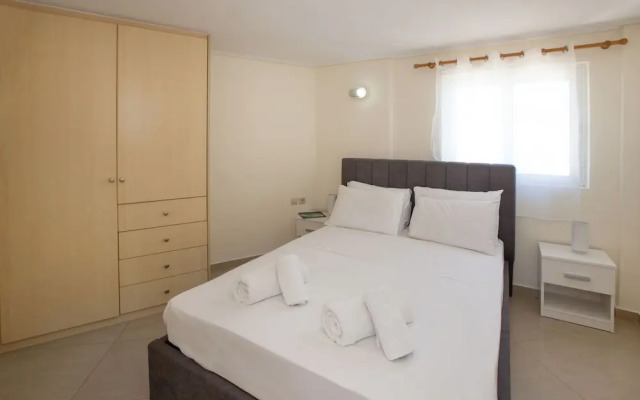 Rooftop apt. with great veranda by GHH, Palaio Faliro