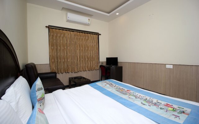 OYO 3058 Hotel Vishal Plaza