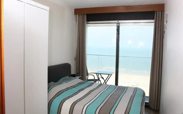 Apartment in Blankenberge With Sea View