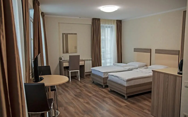 Orbi Palace Hotel & Suites