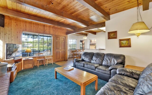 Breezy Estate 114 by RedAwning