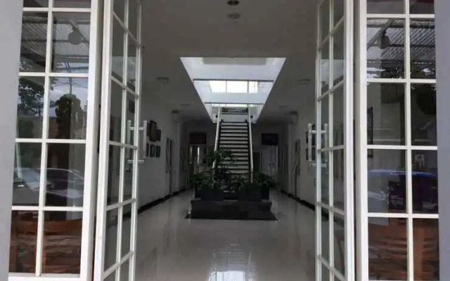 Granada Syariah Guest House