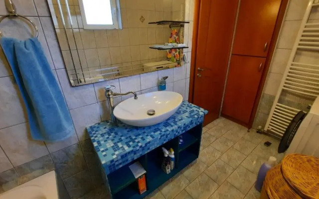 IOANNIS - Room with balcony near Limnopula