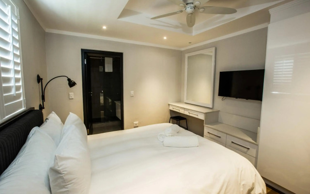 Max Executive Apartments