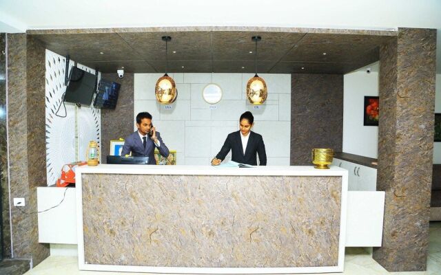 Hotel Kek Grand Park