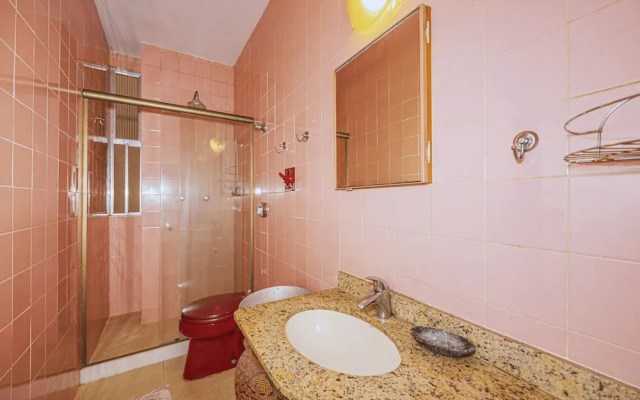 Rj03 Ipanema Ap 2 quartos 200m da praia