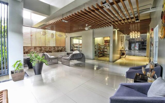 Lot 8 Serviced Apartments