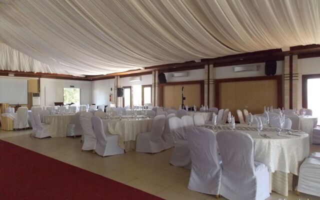237 Sheridan Boutique Resort