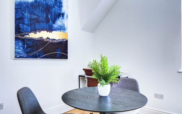 Hybrid Resi - New Malden