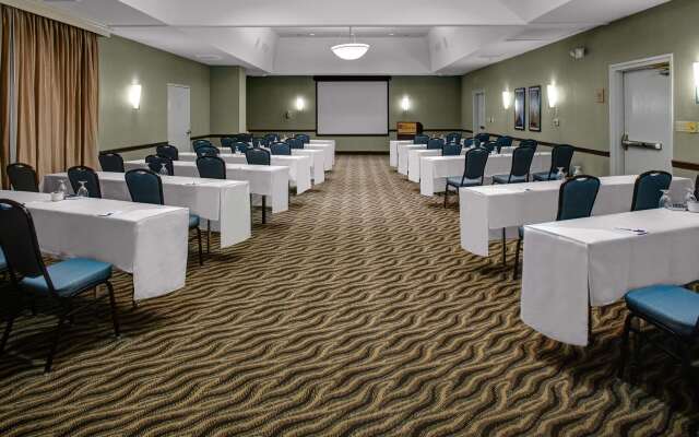 Hilton Garden Inn Monterey