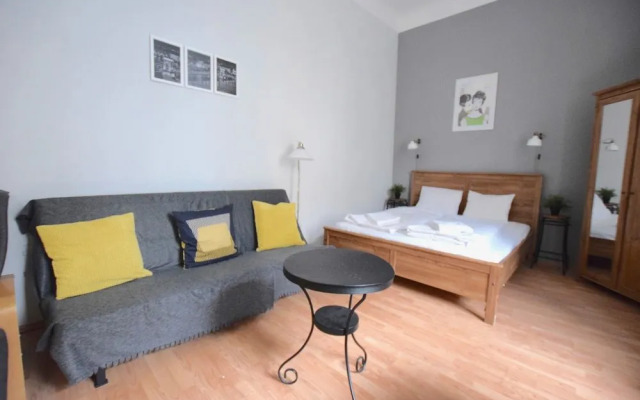 Vaci Street Apartment