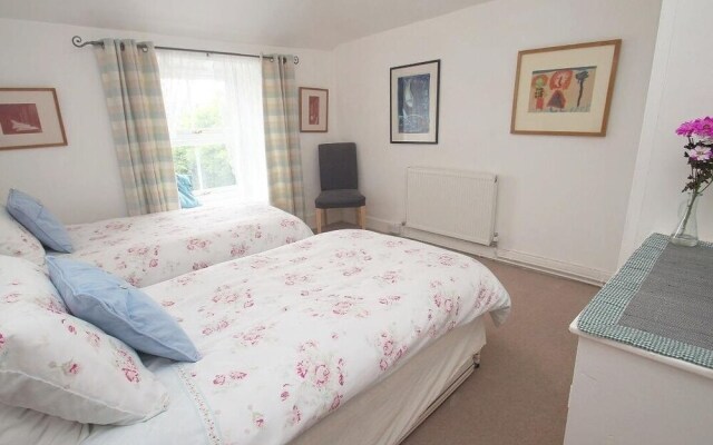 Incline Cottage