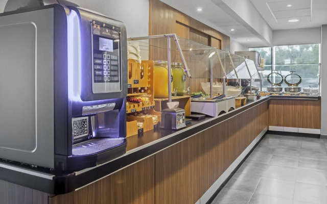 City Express by Marriott Leon