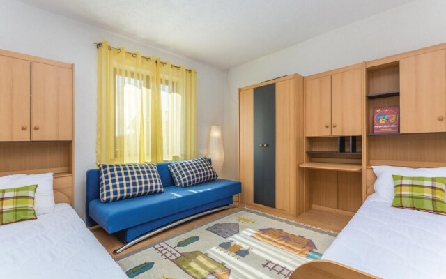 Stunning Home in Labin With Wifi and 5 Bedrooms