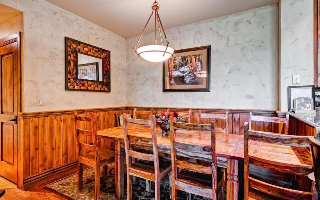 Highlands Lodge by Beaver Creek Mountain Lodging