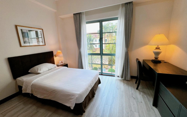 Diamond Westlake Suites - Image 6