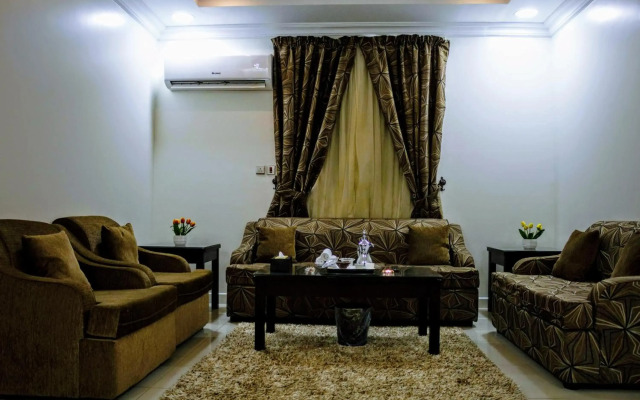 Aros Alfaisaliah Furnished Units