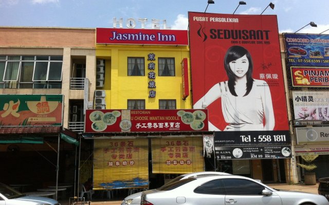 Jasmine Inn Hotel