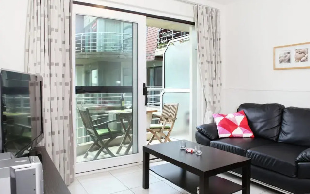 Sunny Bredene Stay by Sea