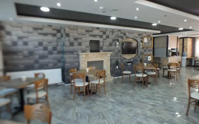 Koc Hotel