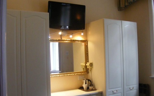 Mermaid Suite Hotel