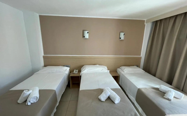 Hotel Leblon