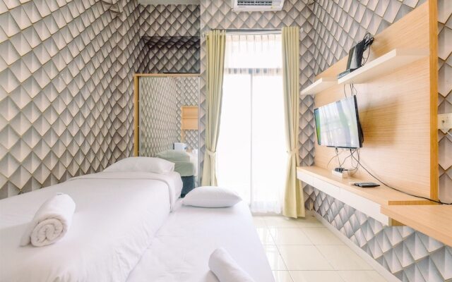 Cozy Living And Minimalist Studio Dave Apartment