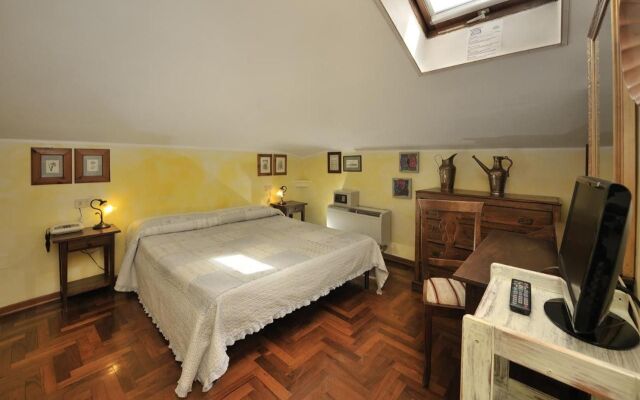 Domus Volumnia Country House