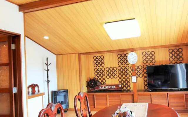 Atami Holiday Home