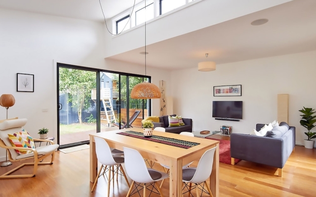 BOUTIQUE STAYS - Mordi Beach House, Mordialloc