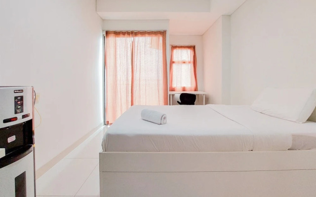 Cozy Living Studio Apartment Springwood Residence Tangerang