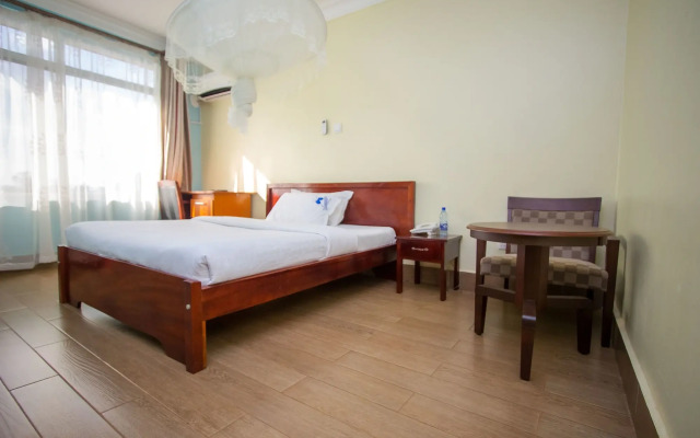 Pearl On the Nile Hotel