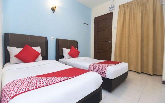 OYO 1149 Feringghi Hotel