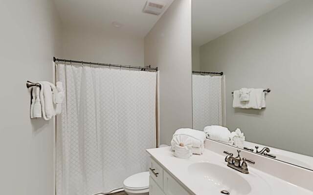 Southern Secret West & East