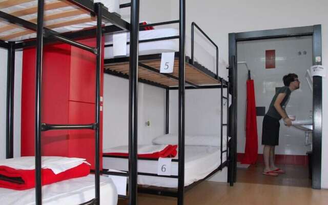 Bilbao Akelarre Hostel