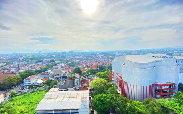 Fancy And Nice Studio At Tamansari La Grande Apartment