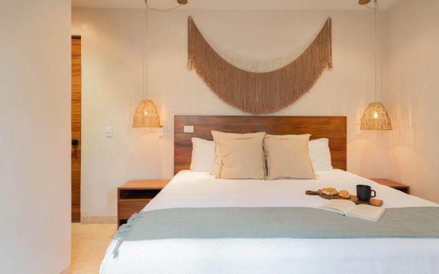 Exclusive 2BR Penthouse & Rooftop Pool, Aldea Zama