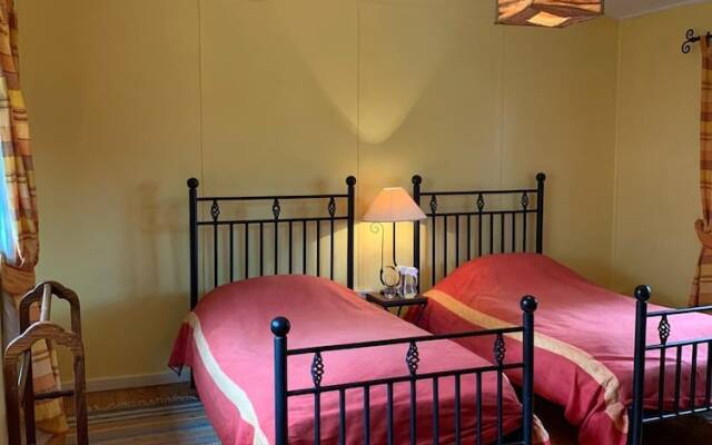 Kawamwaki Farm House