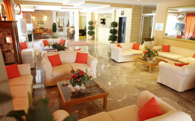 Ionian Sea Hotel & Villas - Aqua Park