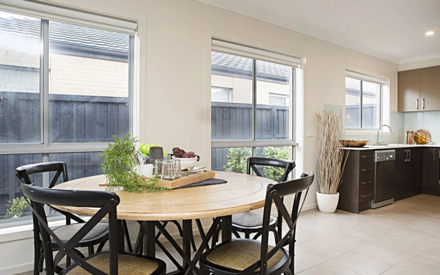 BOUTIQUE STAYS - Gumflower