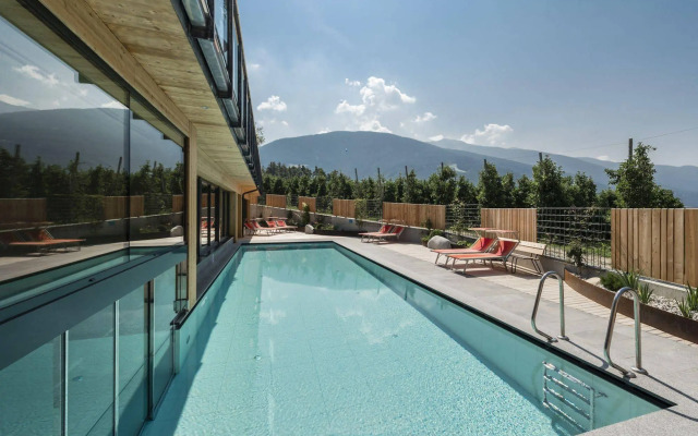 Hotel Jonathan