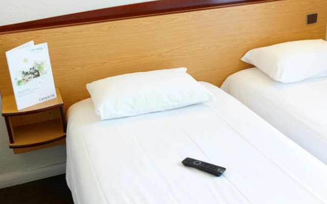 Kyriad Direct Le Bourget - Gonesse