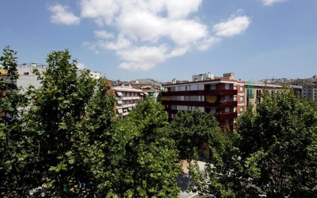 Fisa Rentals Les Corts Apartments