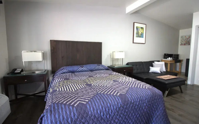 Golden Kent Motel