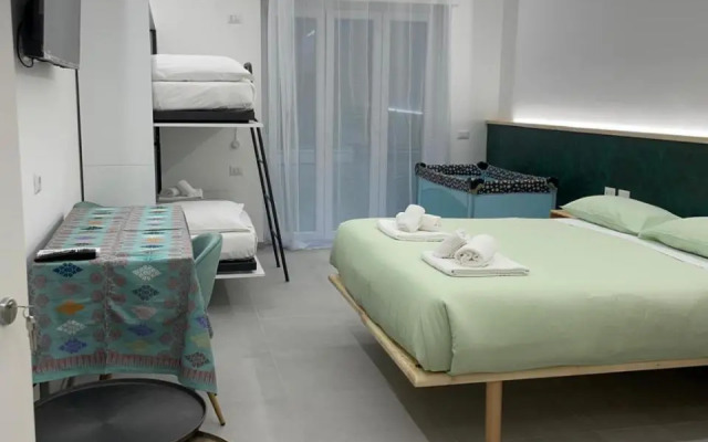 Domus Suites