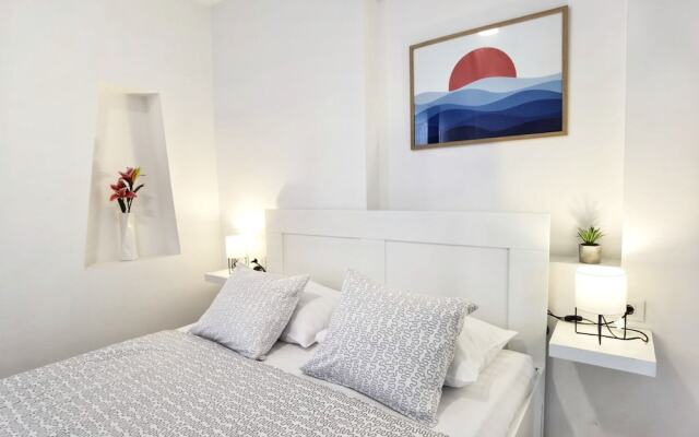 Boutique Rooms - With Pool - 4 - R201