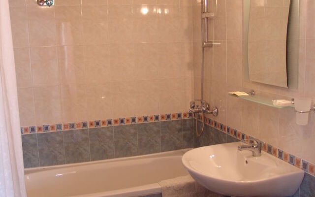 Aparthotel Efir