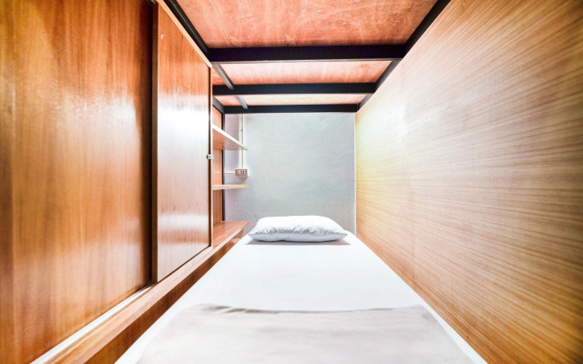 OYO 612 Hansa Hostel